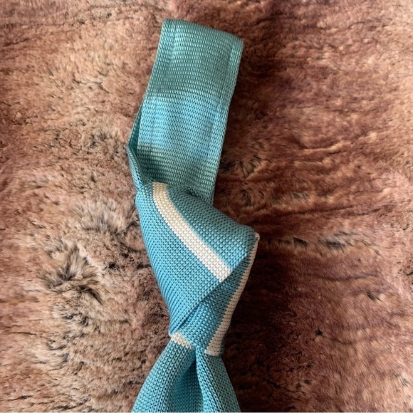 Robert Graham Teal and White Striped Tie - Picture 3 of 8